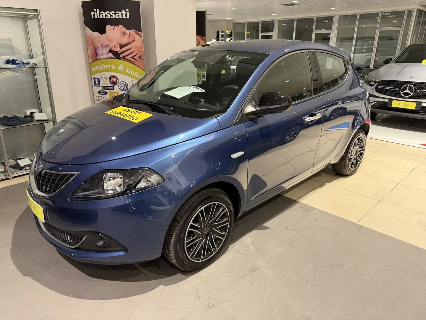 Lancia Ypsilon 1.2 69cv GPL Ecochic Blau - 1