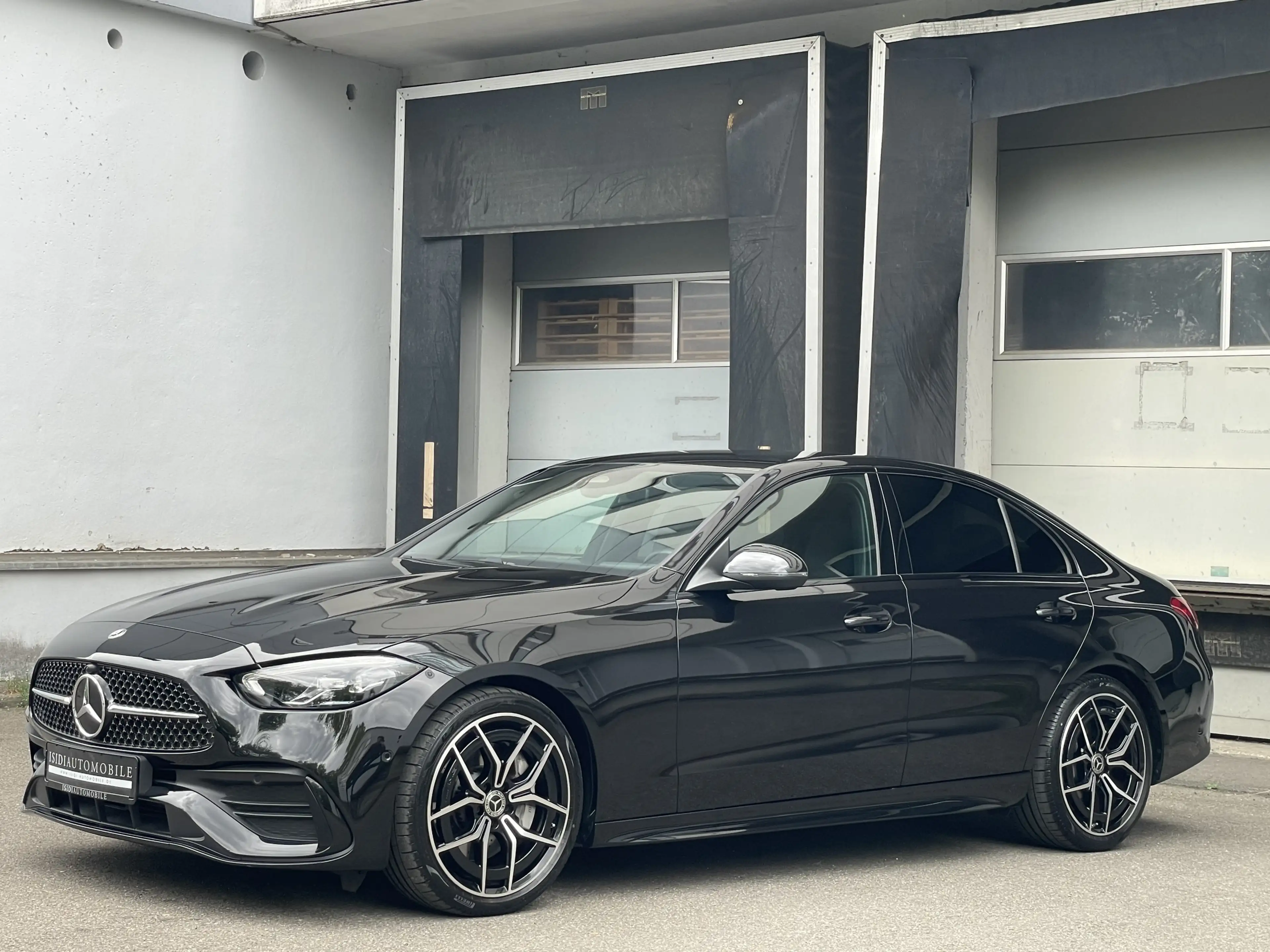 Mercedes-Benz C 180 AMG LED Night MBUX Rü-Kamera Ambiente — photo 2