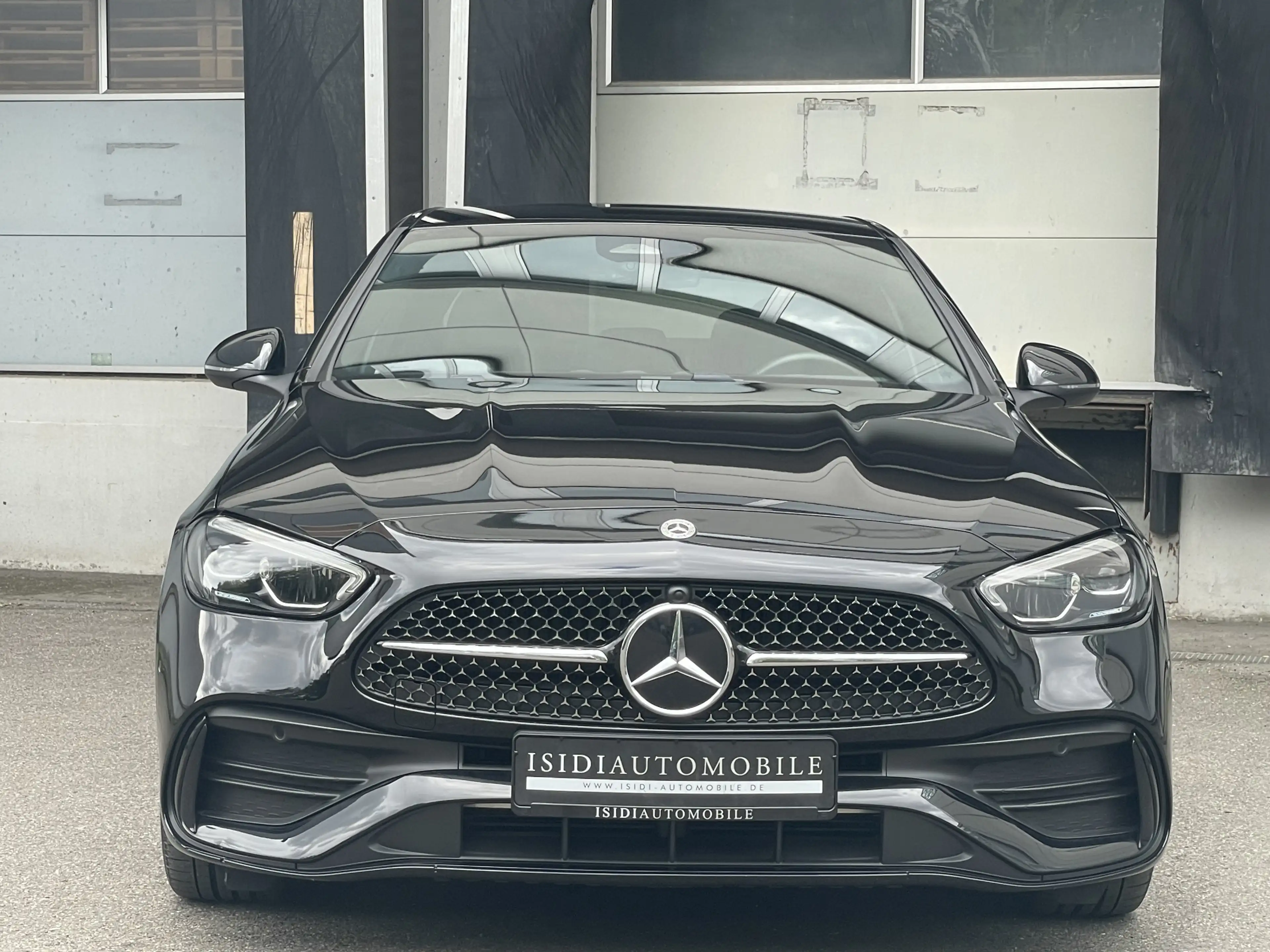 Mercedes-Benz C 180 AMG LED Night MBUX Rü-Kamera Ambiente — photo 10