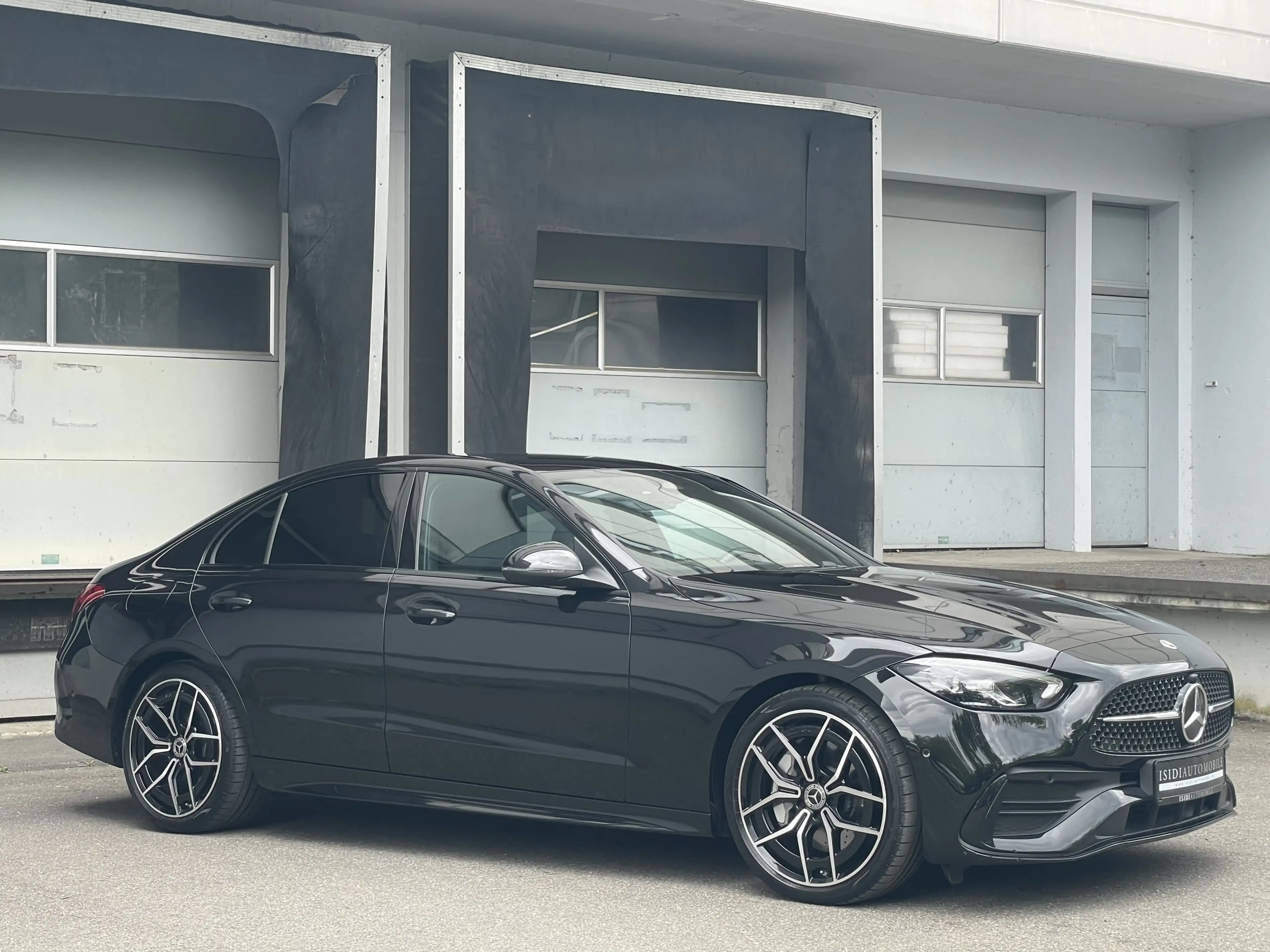 Mercedes-Benz C 180 AMG LED Night MBUX Rü-Kamera Ambiente — photo 8