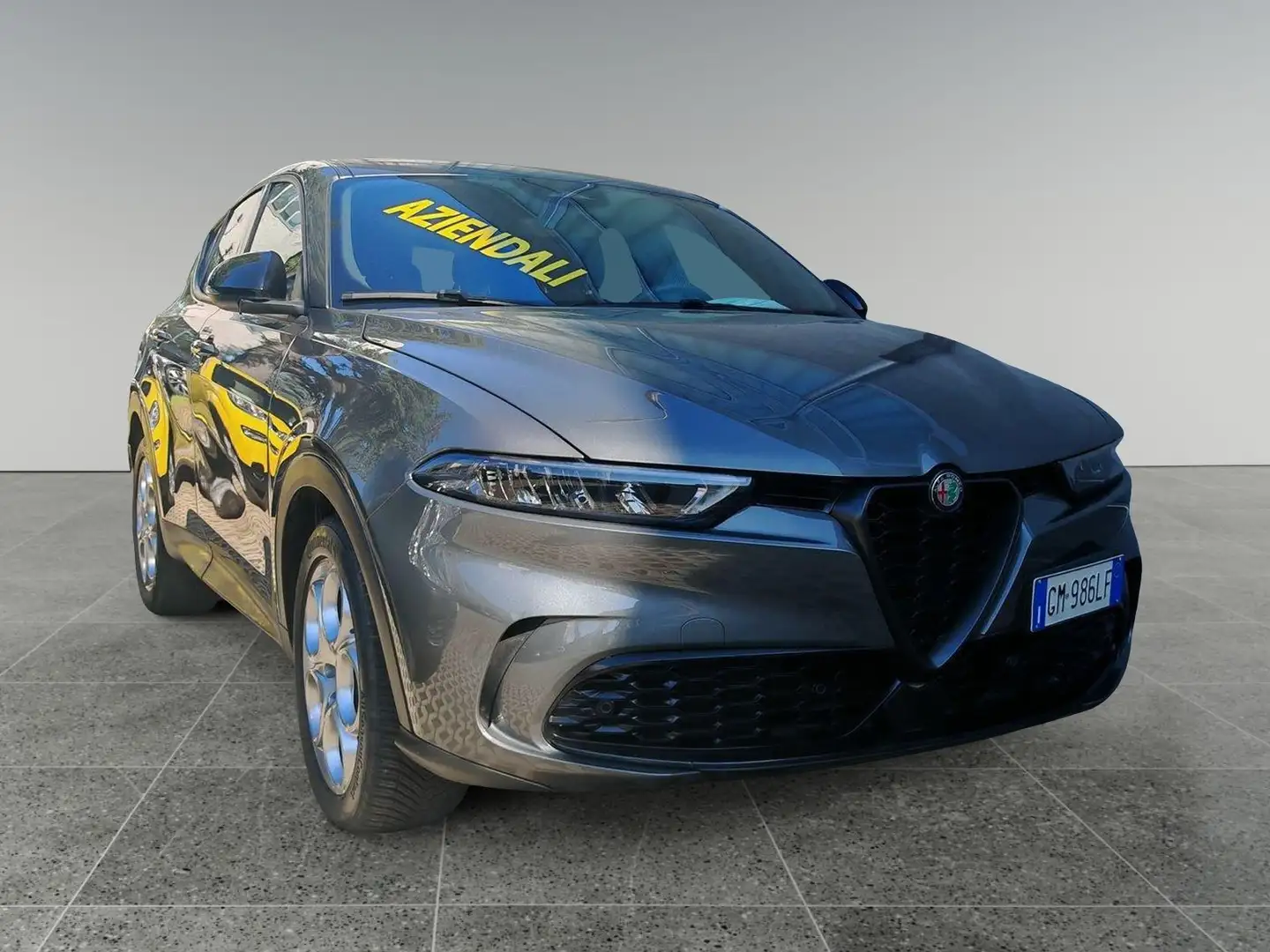 Alfa Romeo Tonale 1.5 130 CV MHEV TCT7 Sprint Šedá - 1