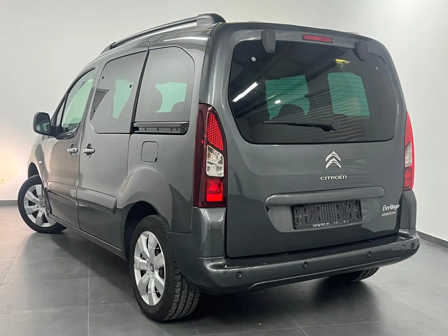 Citroen Berlingo 1.6 BlueHDi - Airco - Navi - Carplay - 1erMain Gris - 2