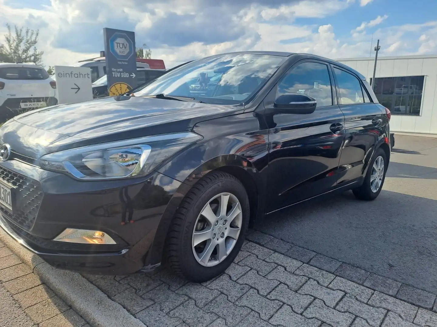 Hyundai i20 1.2 Go *Alu* *Klima* Negro - 1