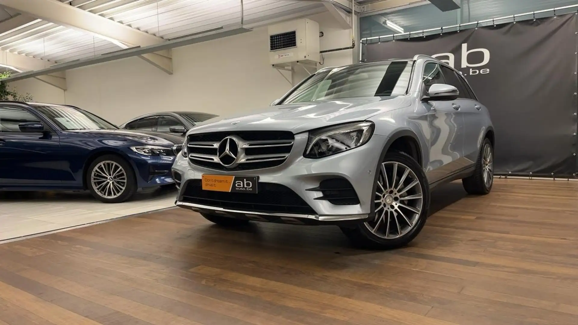 Mercedes-Benz GLC 250 D 4MATIC, AMG-LINE, AIRMATIC, CAMERA, PANO, 1 HAND - 1