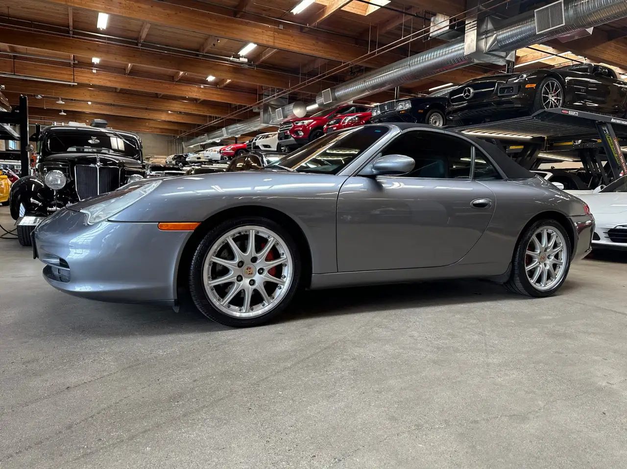 Porsche 911 снимка Porsche 911