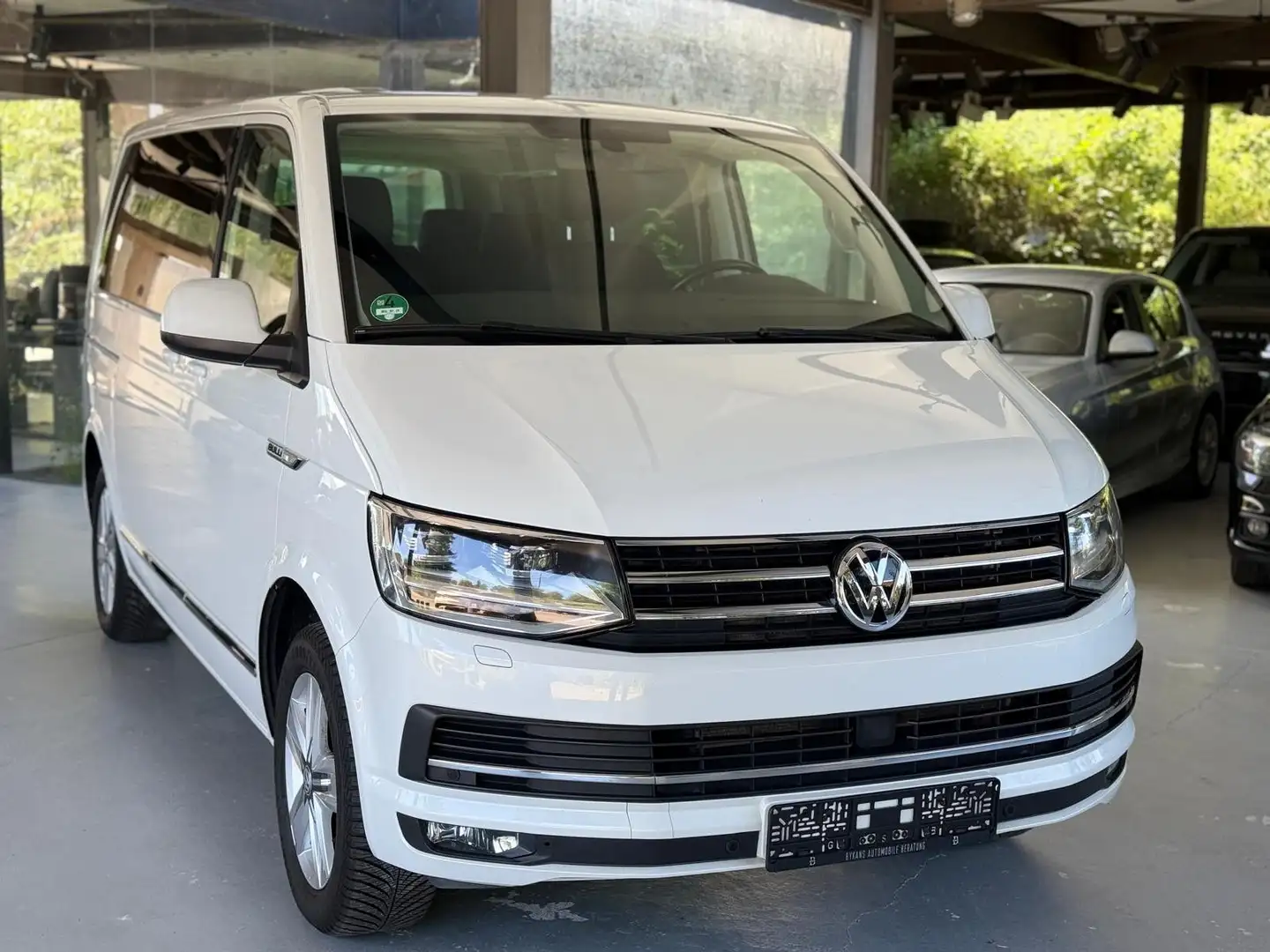 Volkswagen T6 Multivan -2.0TDI-Generation Six-Bulli-Acc-Stan Blanc - 1