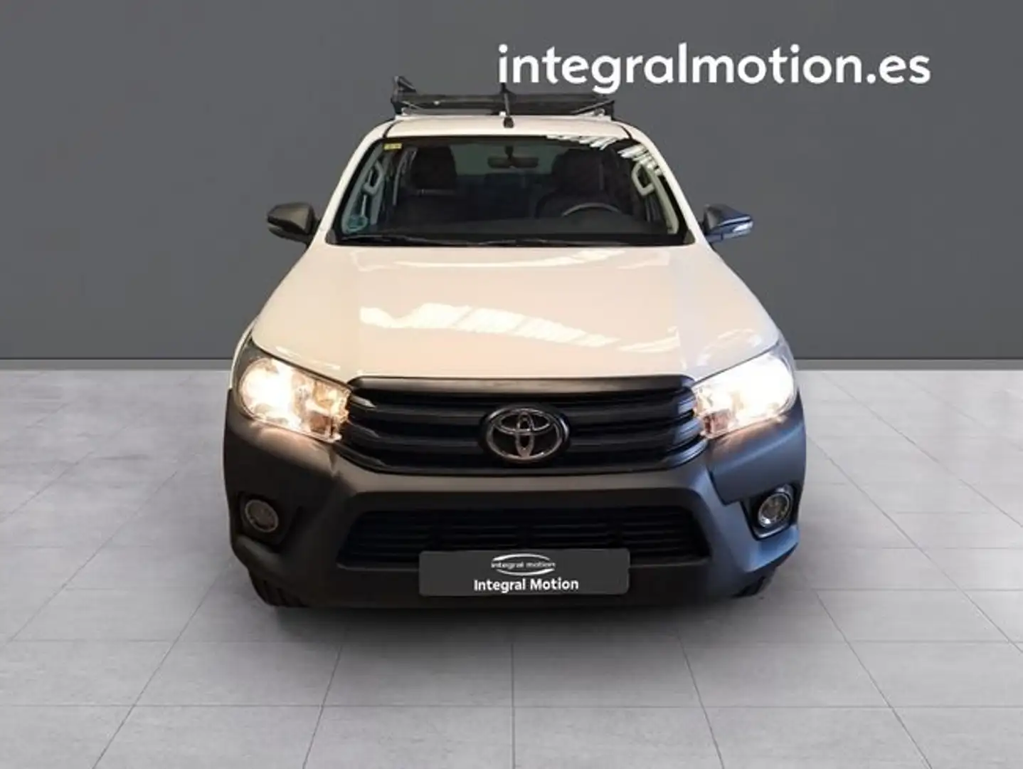Toyota Hilux 2.4 D-4D Doble Cabina 4x4 VXL Blanco - 2