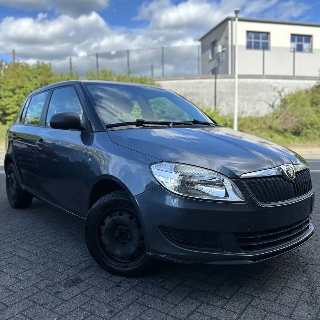 Skoda Fabia 1.2i - 1