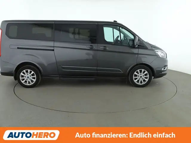 Ford Tourneo Custom view 7