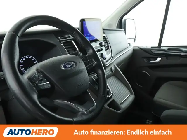 Ford Tourneo Custom view 11