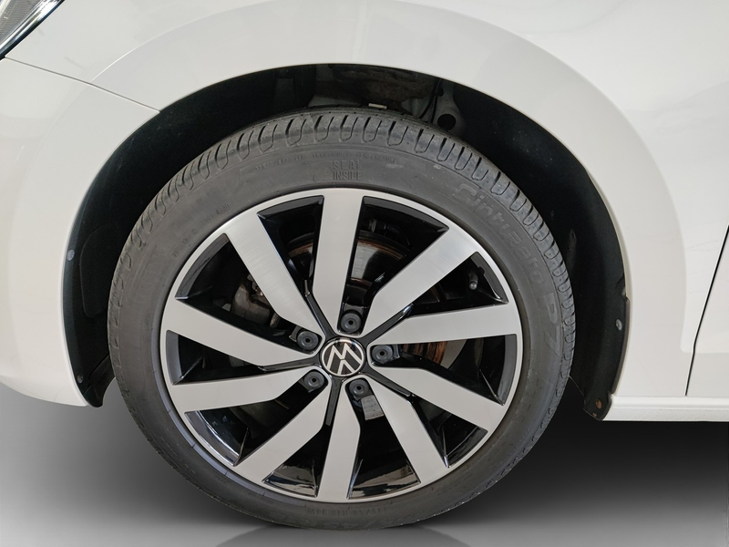 Volkswagen Touran 2.0 TDI DSG Highline, Navi, LED, AHK, ACC — photo 11