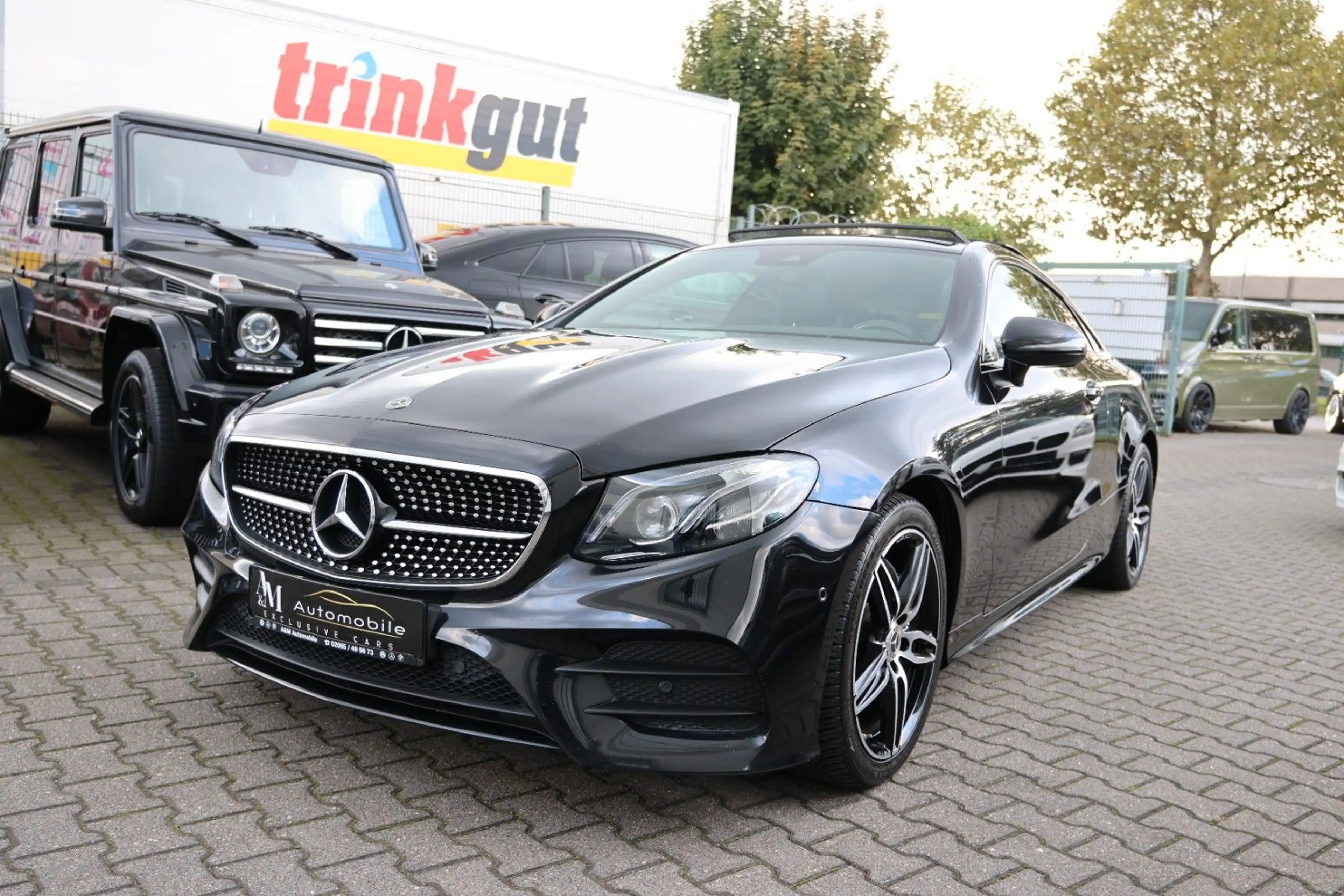 Mercedes-Benz E 220 d COUPE *AMG PAKET*PANO*LED*RKAM*LEDER* — photo 4