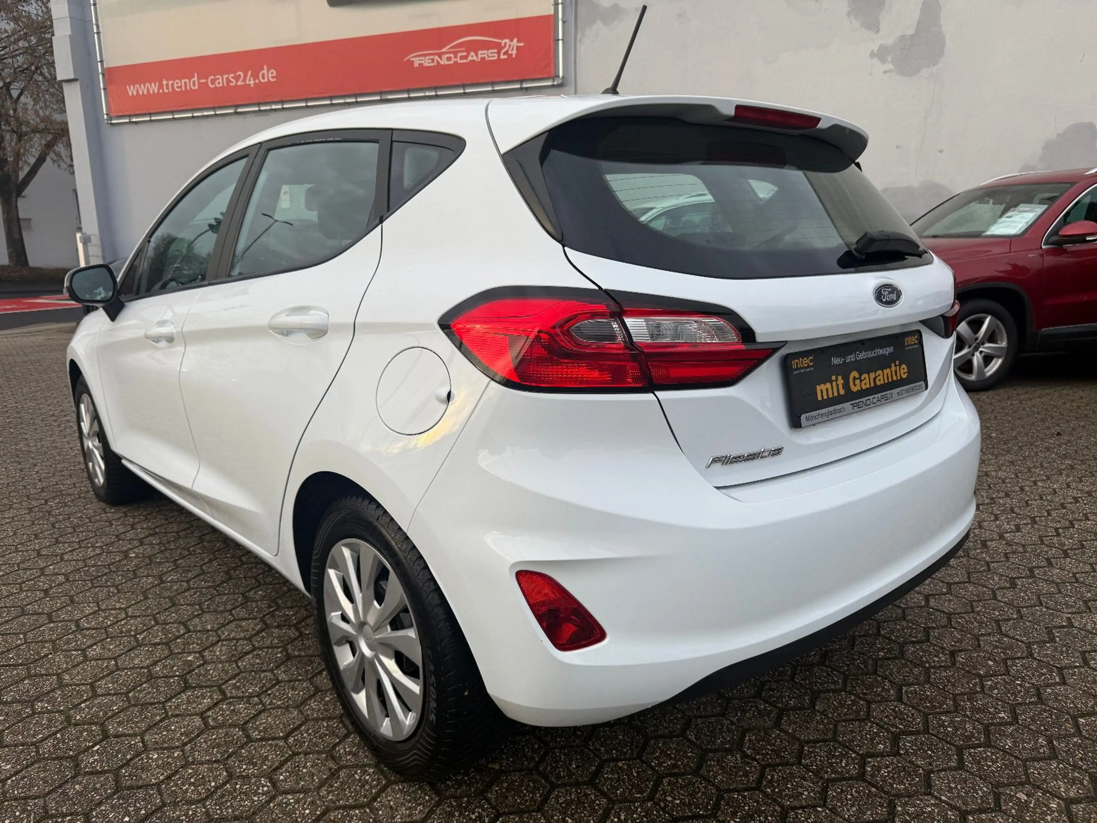 Ford Fiesta Cool & Connect — photo 3