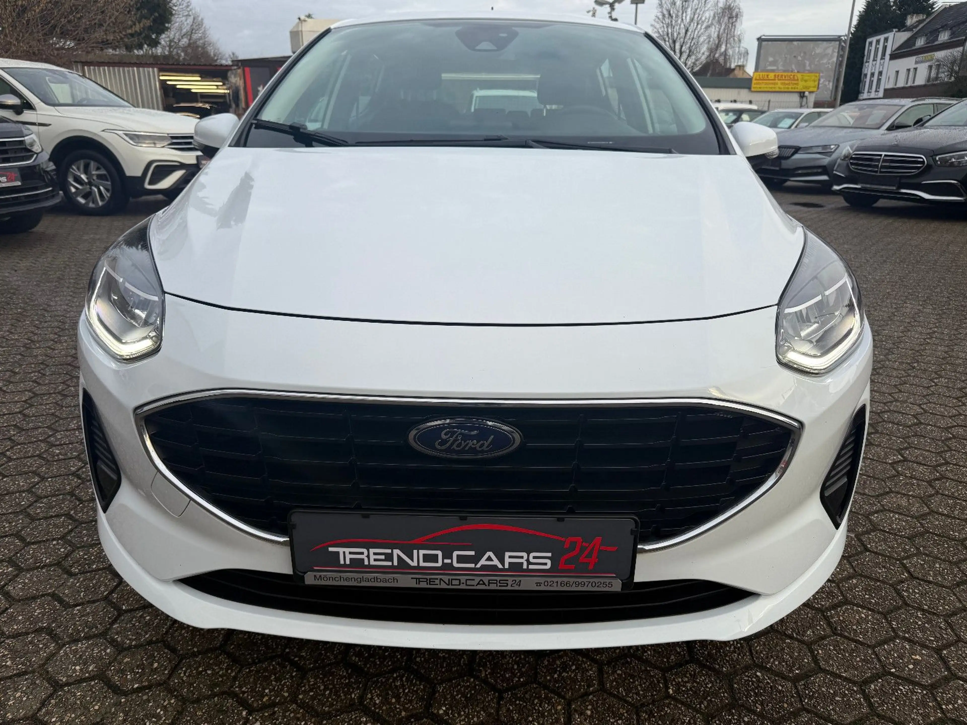 Ford Fiesta Cool & Connect — photo 8