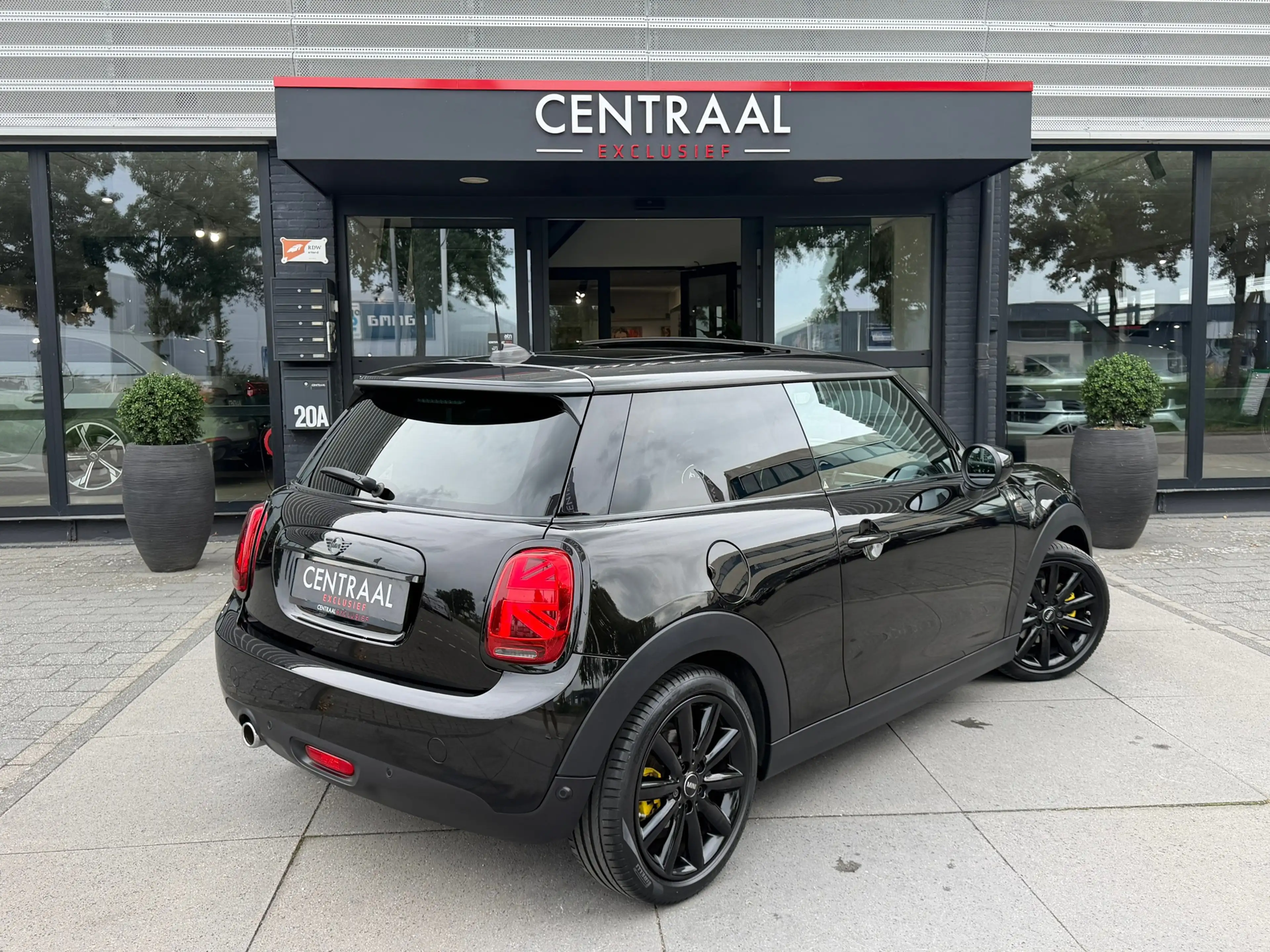 MINI Cooper 1.5 Cooper 60 Years Edition Pano|Harman&Kardon|Led — photo 6