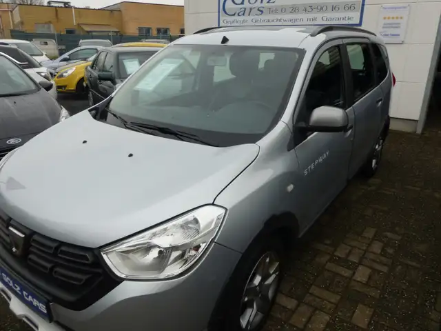 Dacia Lodgy Stepway Plus