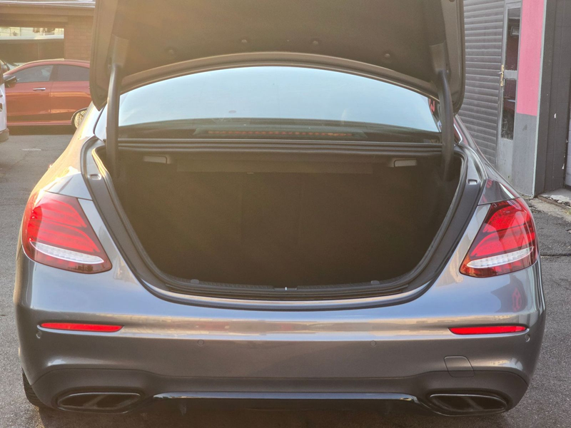 Mercedes-Benz E 43 AMG Pano|Burm|360°|AHK|Standh|Absolut VOLLL — photo 10