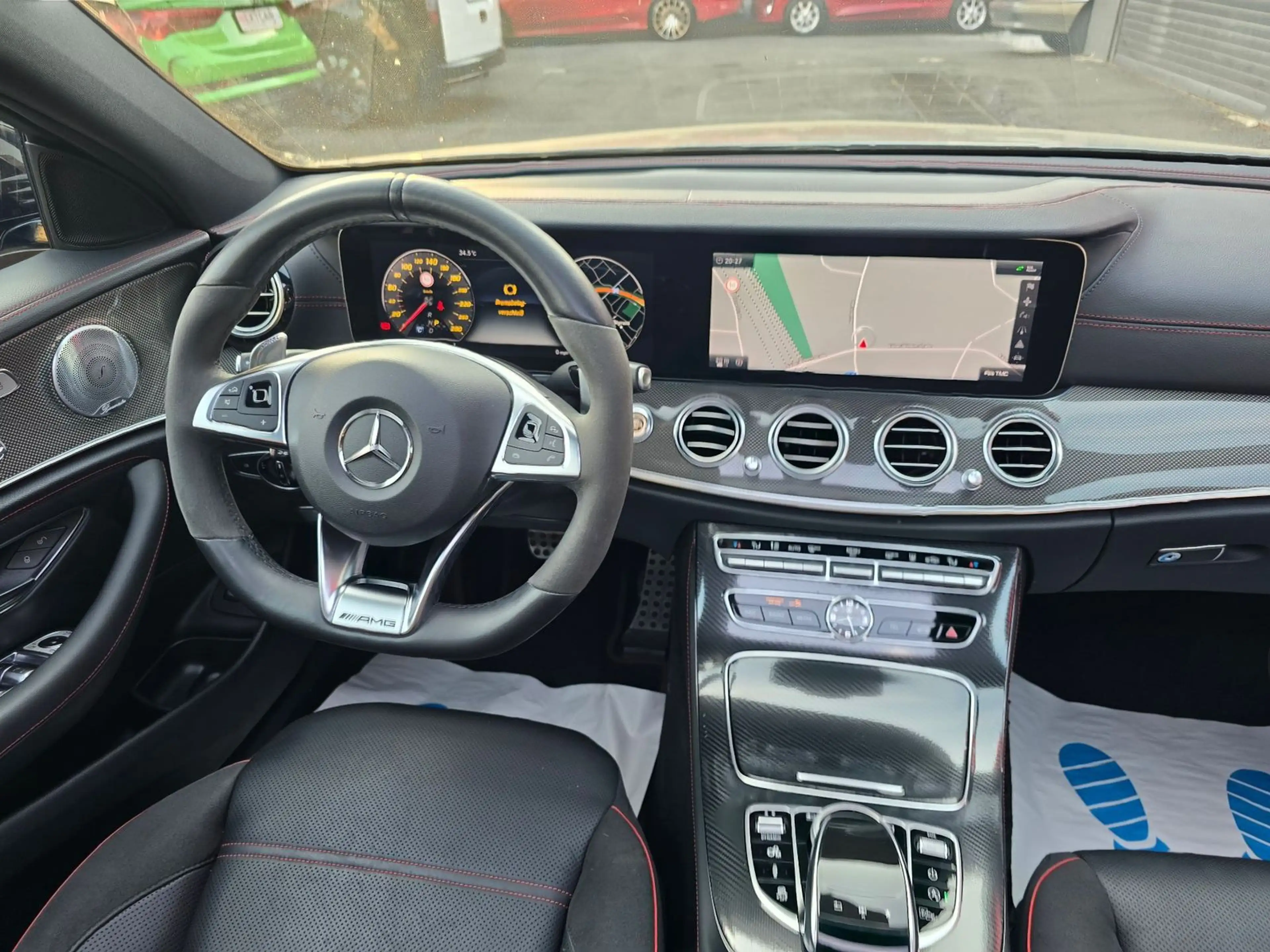 Mercedes-Benz E 43 AMG Pano|Burm|360°|AHK|Standh|Absolut VOLLL — photo 12