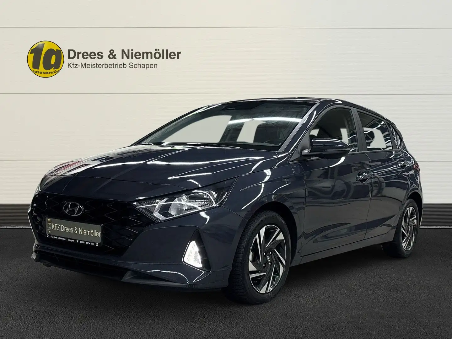 Hyundai i20 Trend+Kamera+SHZ+LHZ+Klima+GJR+Klima Grau - 1