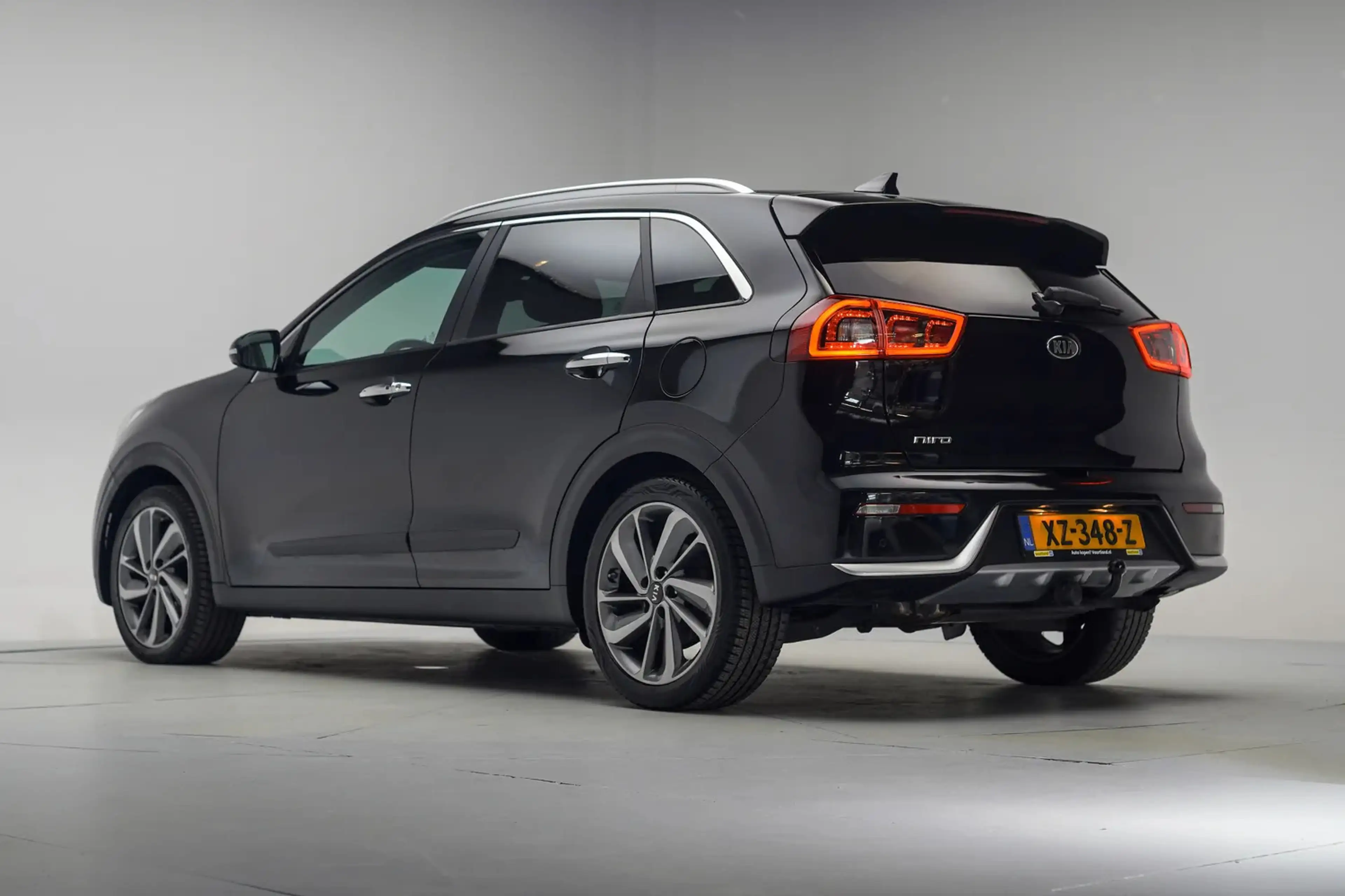 Kia Niro 1.6 Hybrid ExecutiveLine [ Navi Apple/Android Adap — photo 3