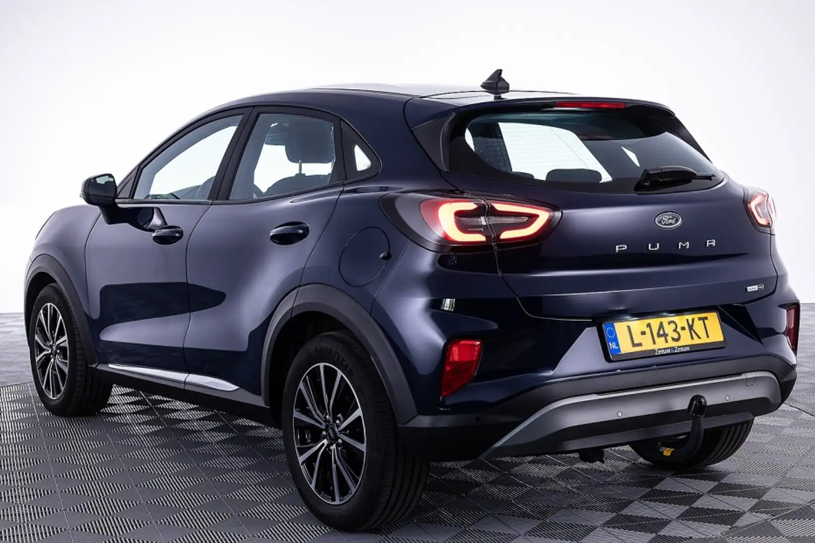 Ford Puma 1.0 EcoBoost Hybrid Titanium | Trekhaak ✅ 1e Eigen Blauw - 2