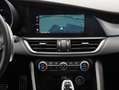 Alfa Romeo Giulia 2.0 Turbo 16V Veloce Q4 LED/ACC/PANORAMA Zwart - thumbnail 12