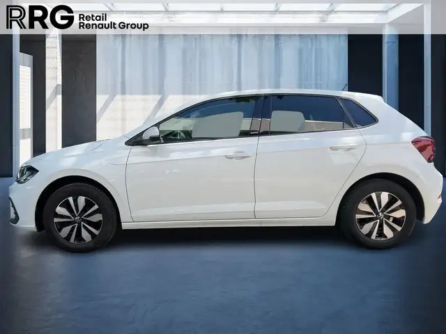Volkswagen Polo view 2