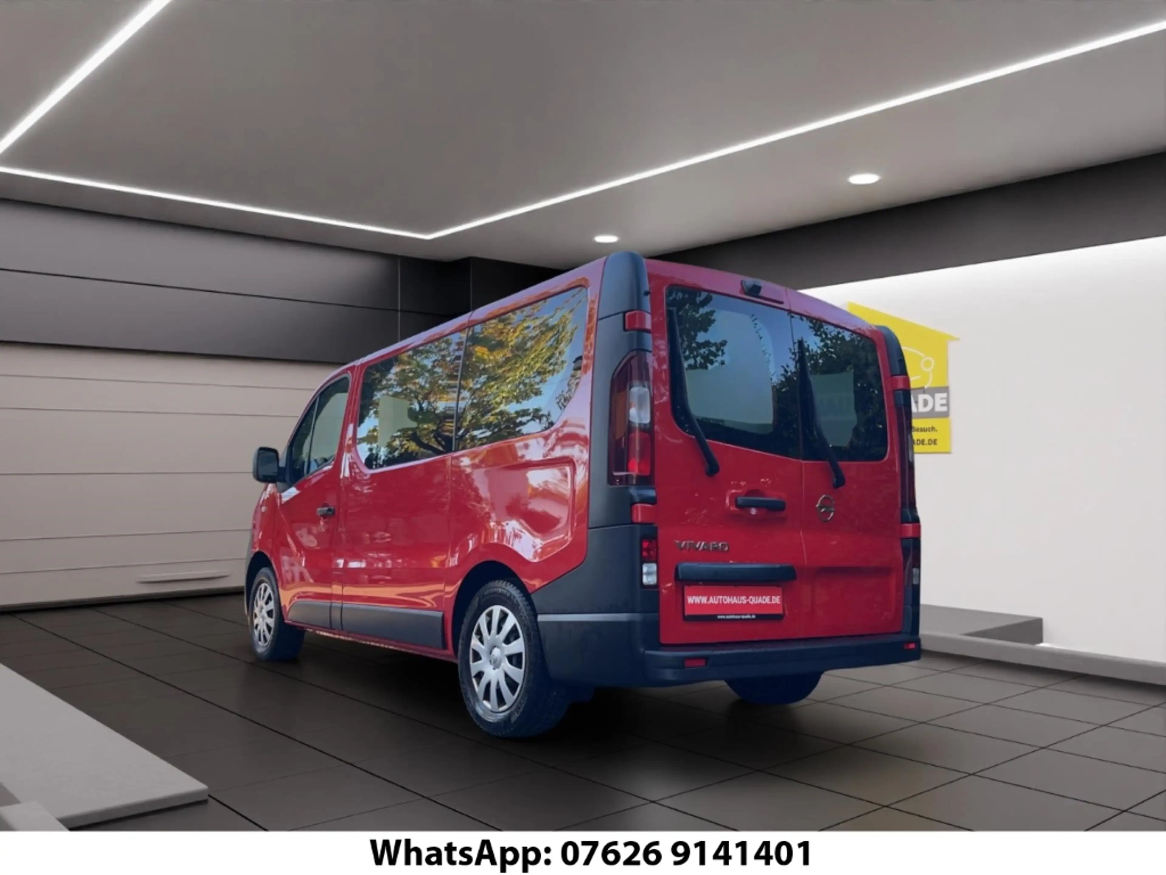 Opel Vivaro Behinderten-Ausbau Rollstuhlrampe L1H1 2,7t Sperrd — photo 3