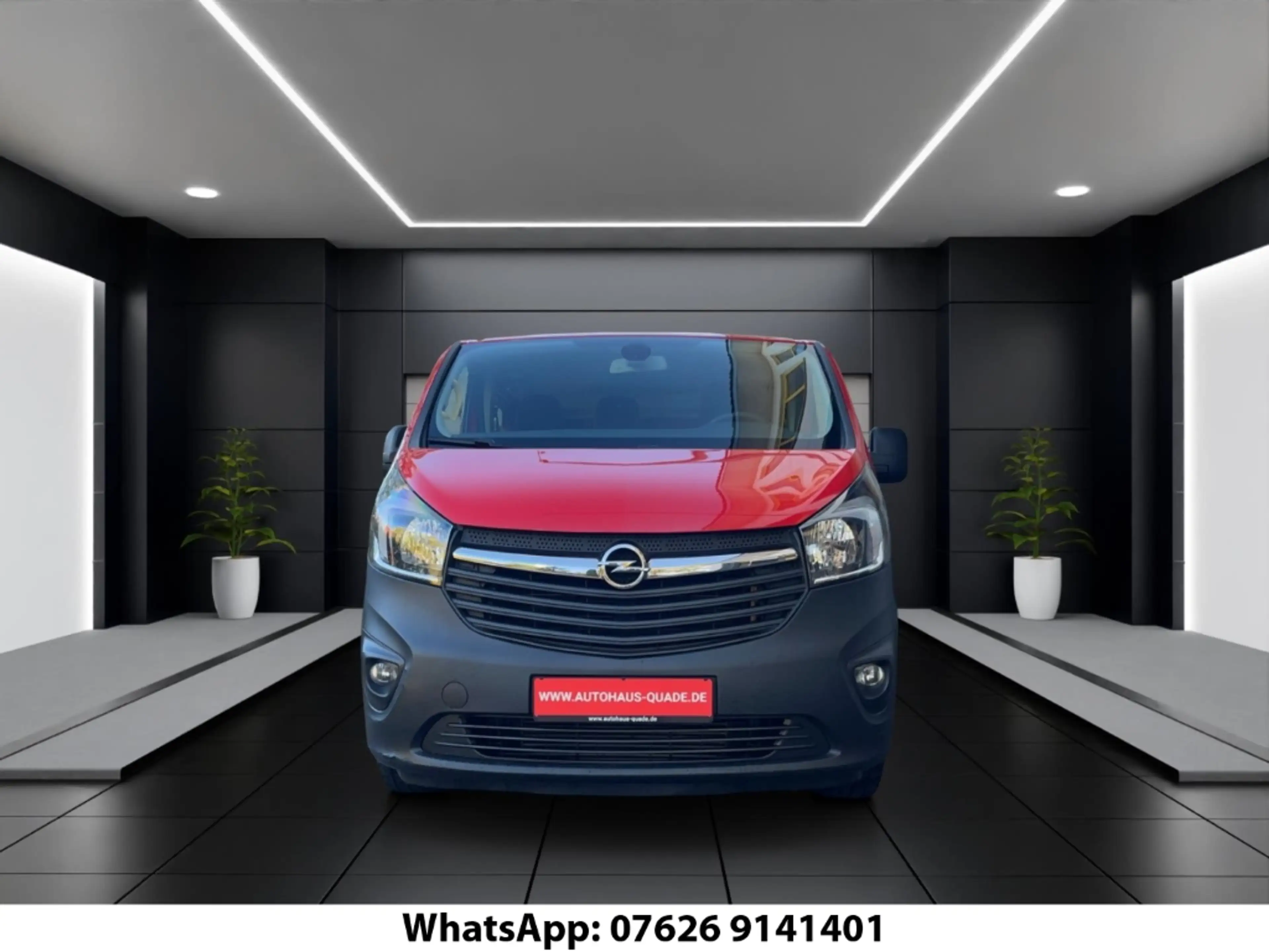 Opel Vivaro Behinderten-Ausbau Rollstuhlrampe L1H1 2,7t Sperrd — photo 8