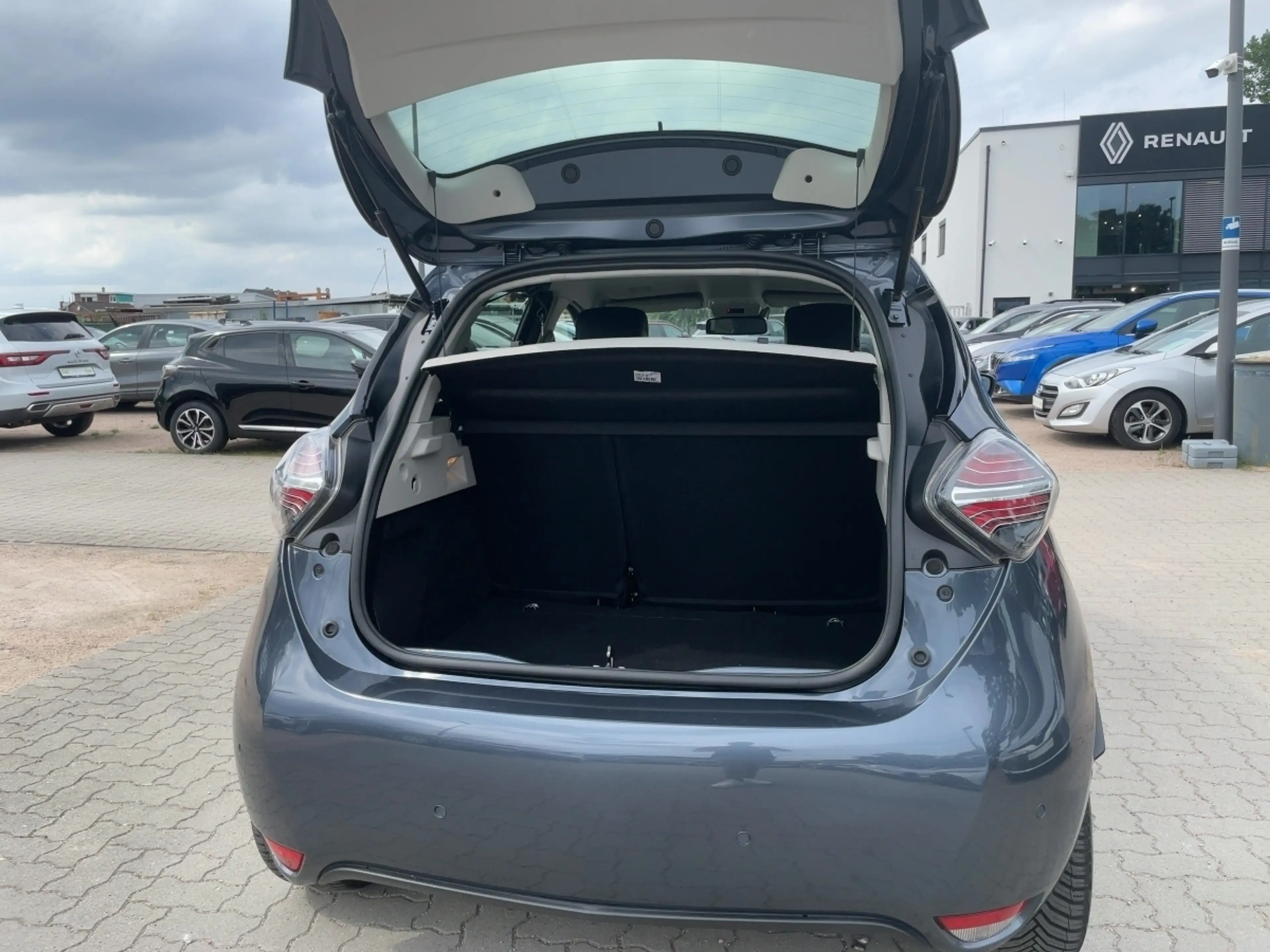 Renault ZOE E-Tech INTENS Batteriek. R135 Z.E.50 +WINTER-P.+ — photo 12