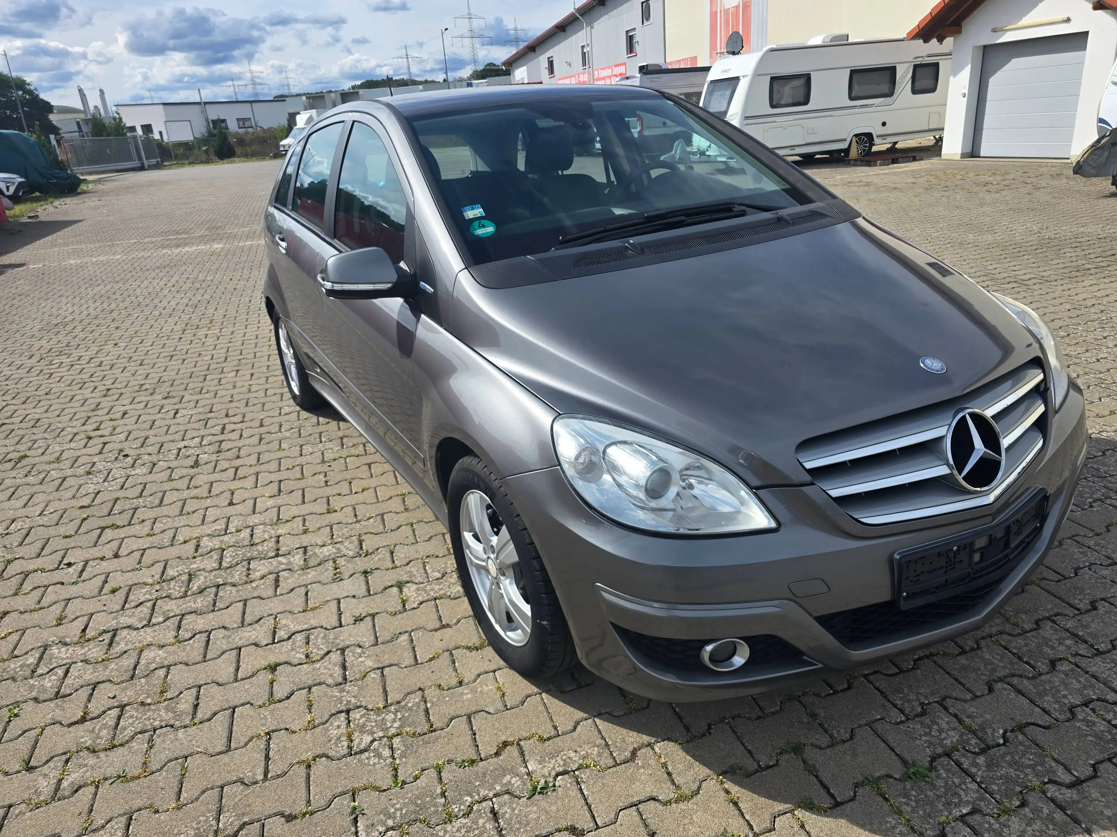 Mercedes-Benz B 180 B 180 (245.232) — photo 4