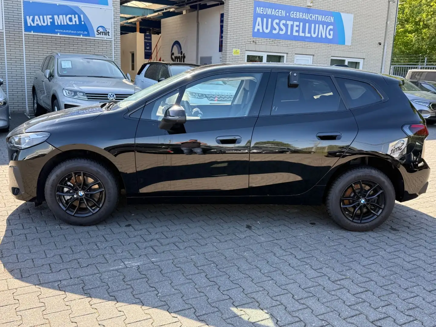 BMW 218 d Active Tourer Head-up/ 360°/ Curved/ Ambien Noir - 2
