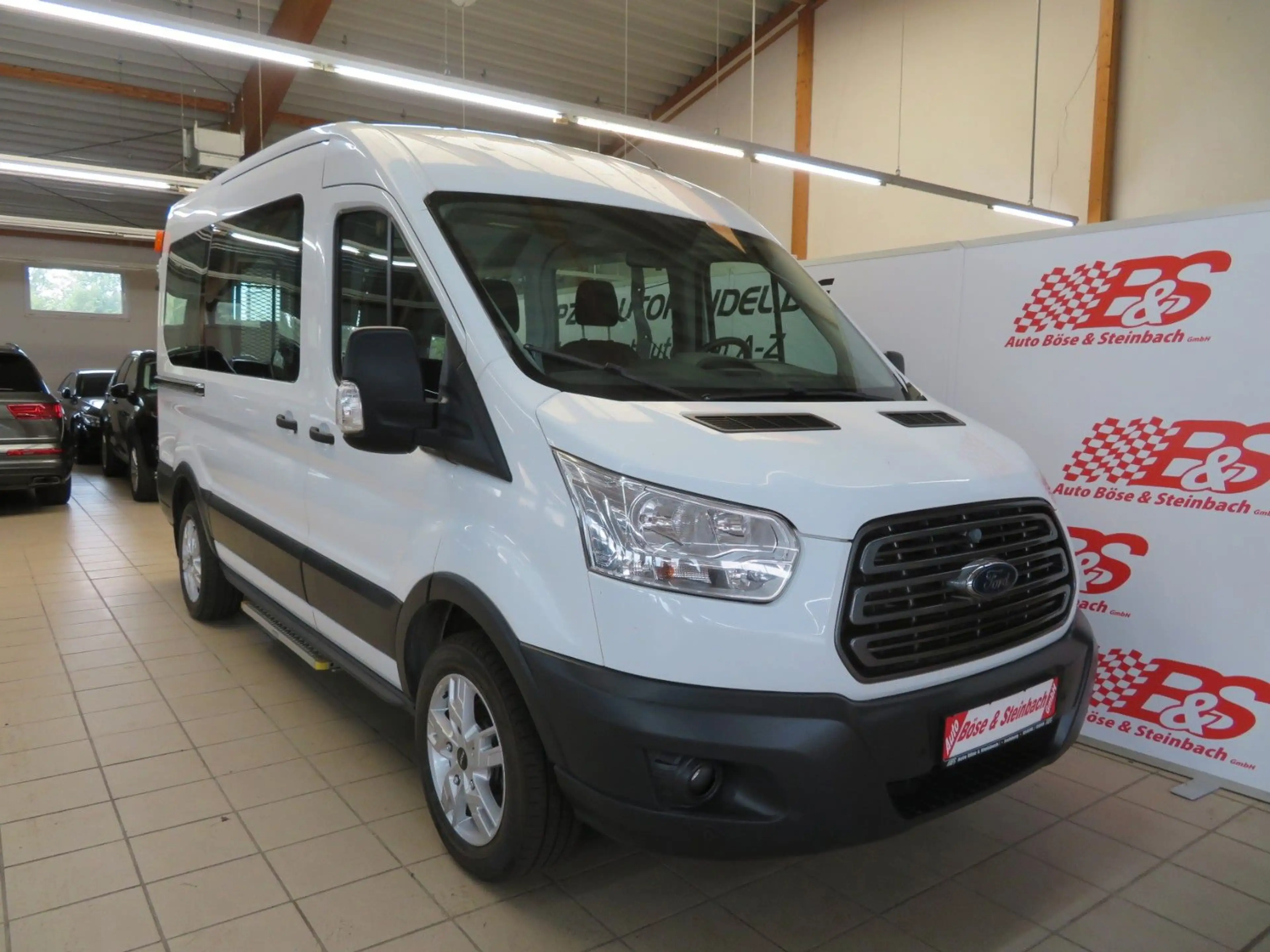 Ford Transit Kombi 330 L2*Rollstuhl*Lift*Stufe*STHZ* — photo 6
