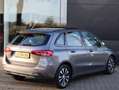 Mercedes-Benz B 180 Business Solution Plus Grau - thumbnail 2