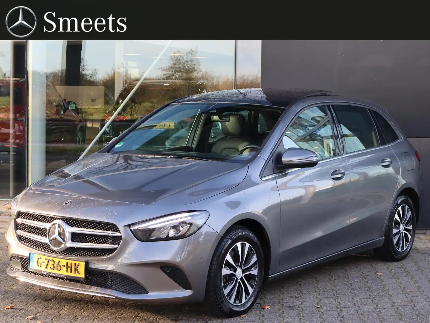 Mercedes-Benz B 180 Business Solution Plus Grau - 1