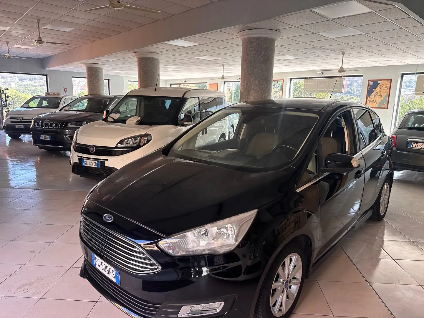 Ford C-Max C-Max III 2015 1.5 tdci Titanium X s Noir - 2