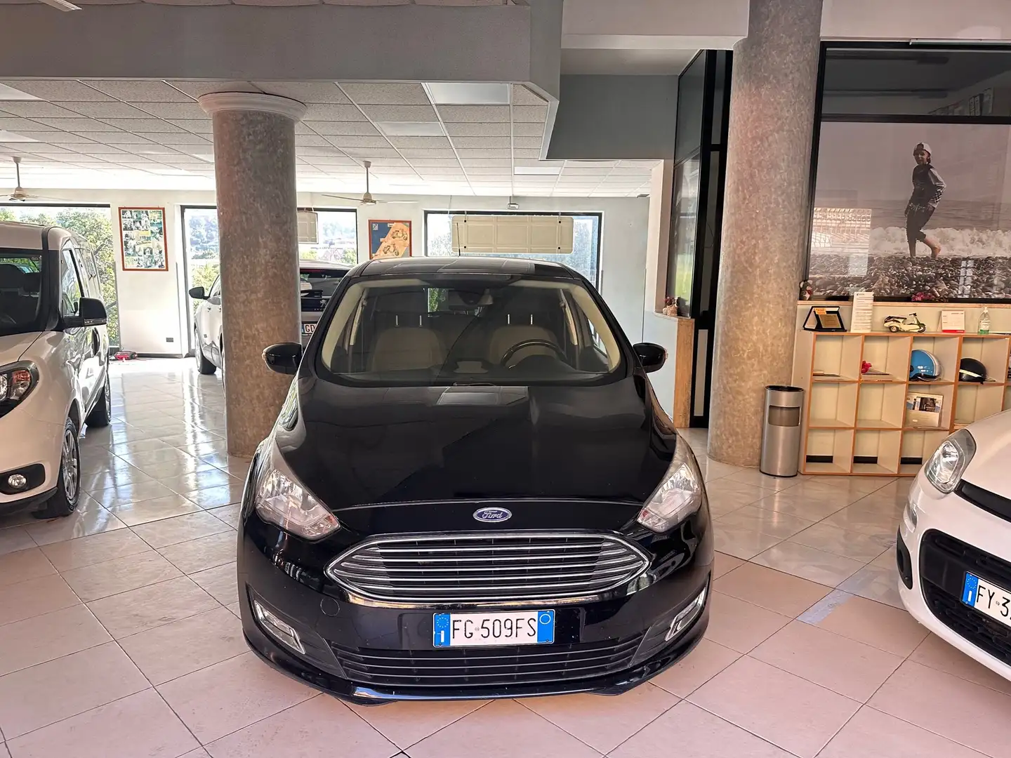 Ford C-Max C-Max III 2015 1.5 tdci Titanium X s Noir - 1