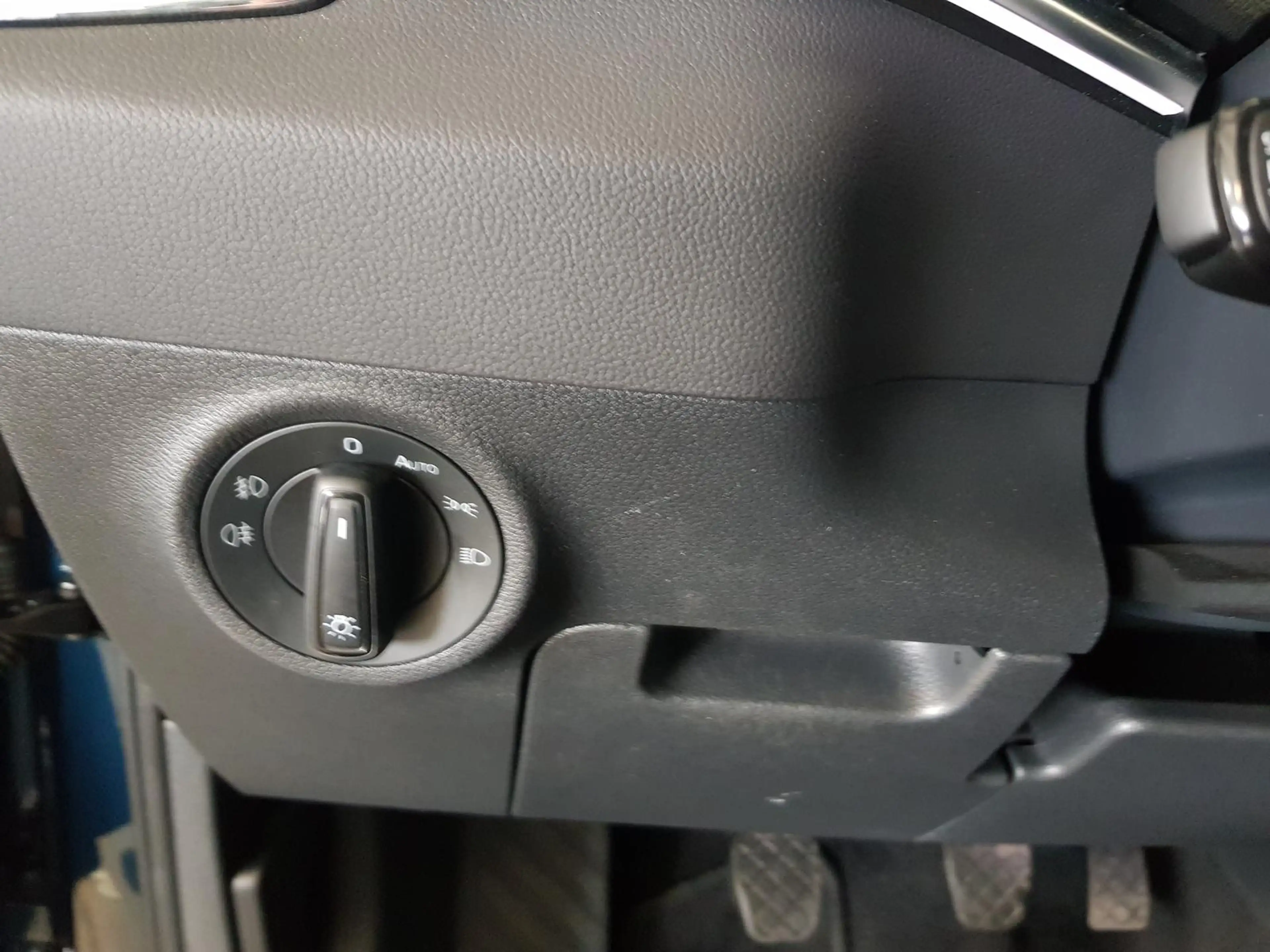 Skoda Karoq TSI SOLEIL Navi Kamera ACC PDC LED — photo 6
