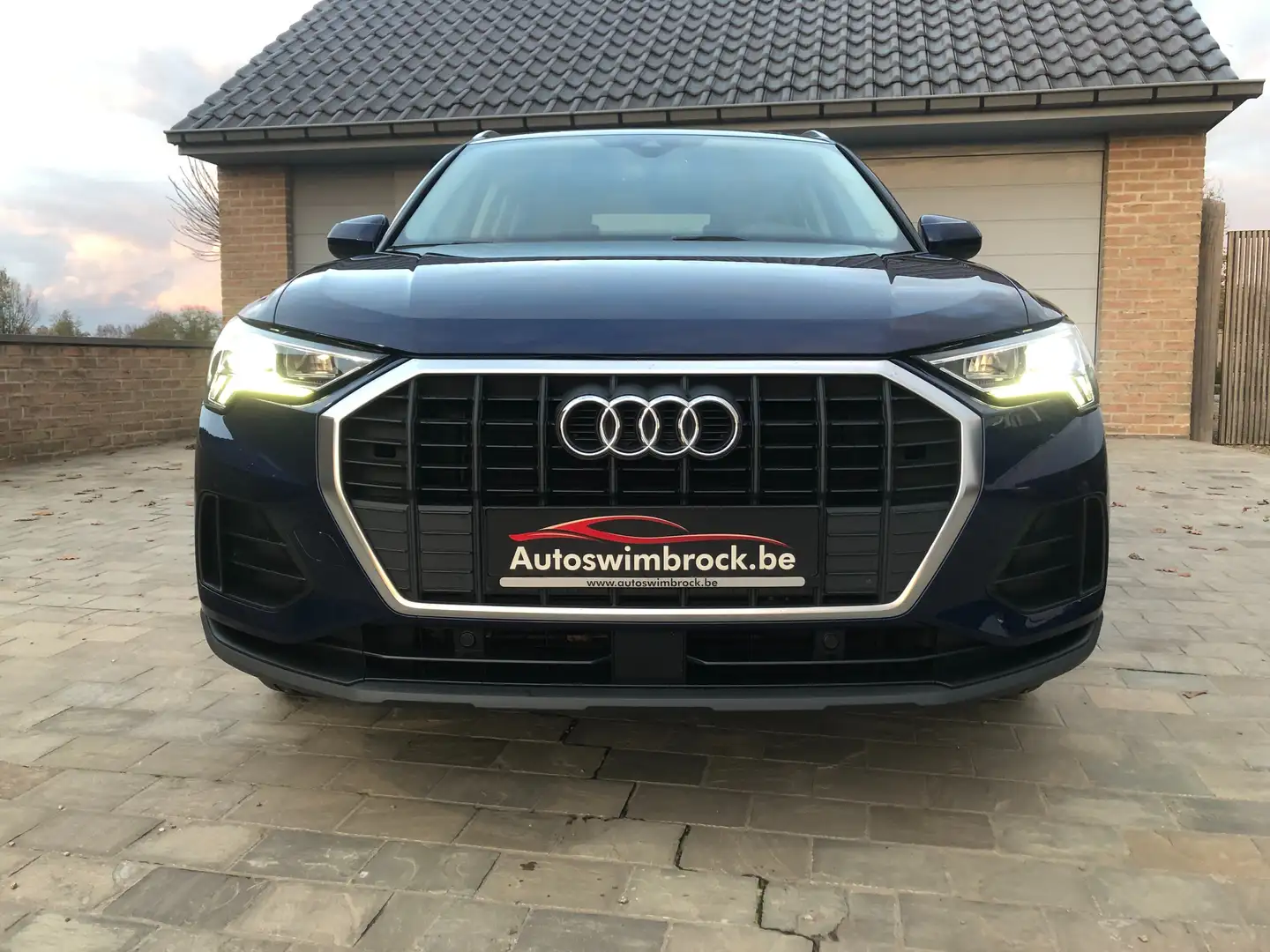 Audi Q3 Q3 35 TFSI S tronic advanced Blauw - 2