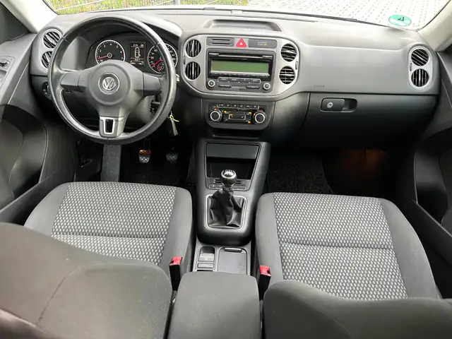 Volkswagen Tiguan view 14