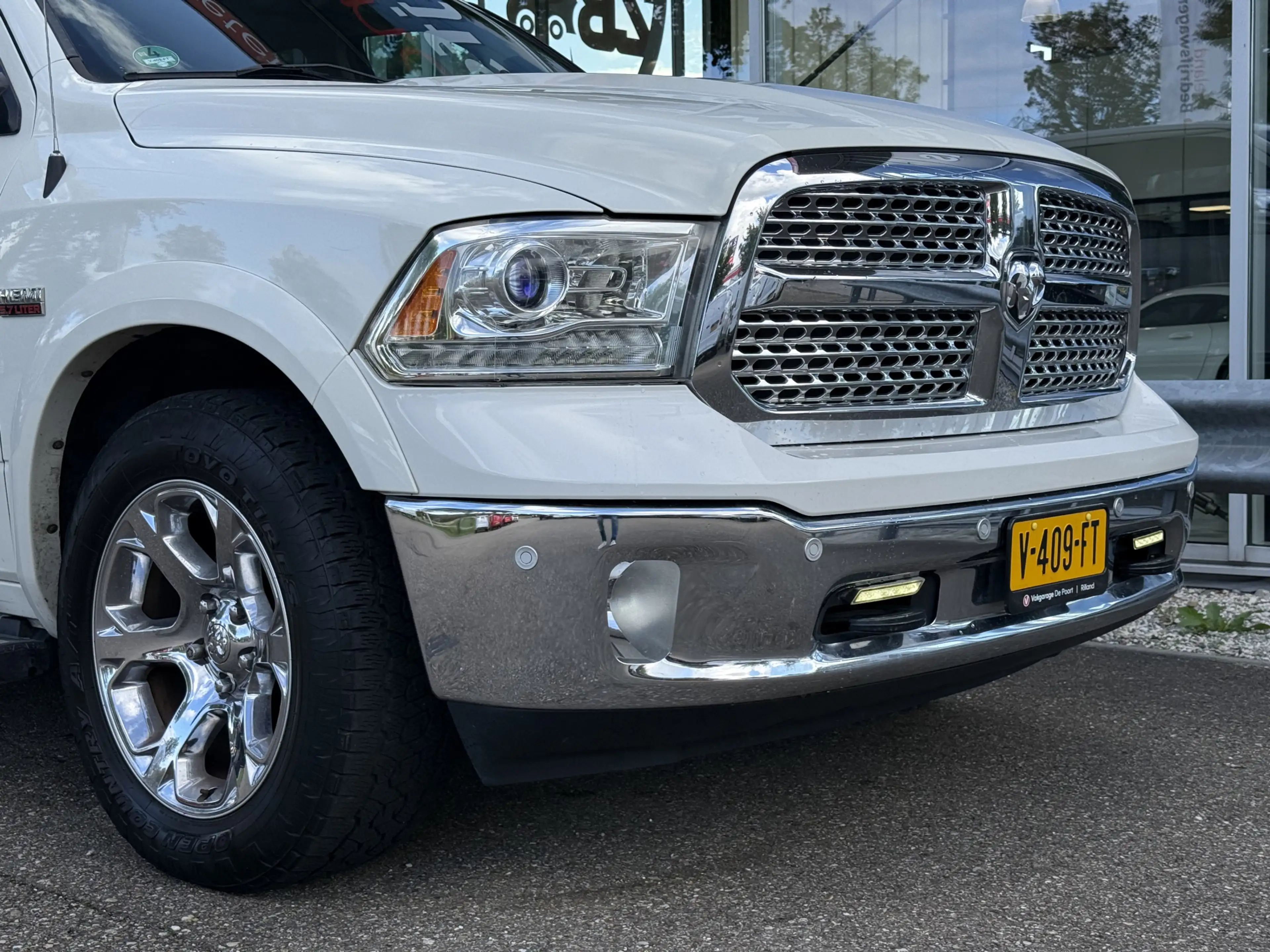 Dodge RAM 1500 5.7 V8 4x4 Quad Cab 6'4 Laramie | Lage Bijtel — photo 6