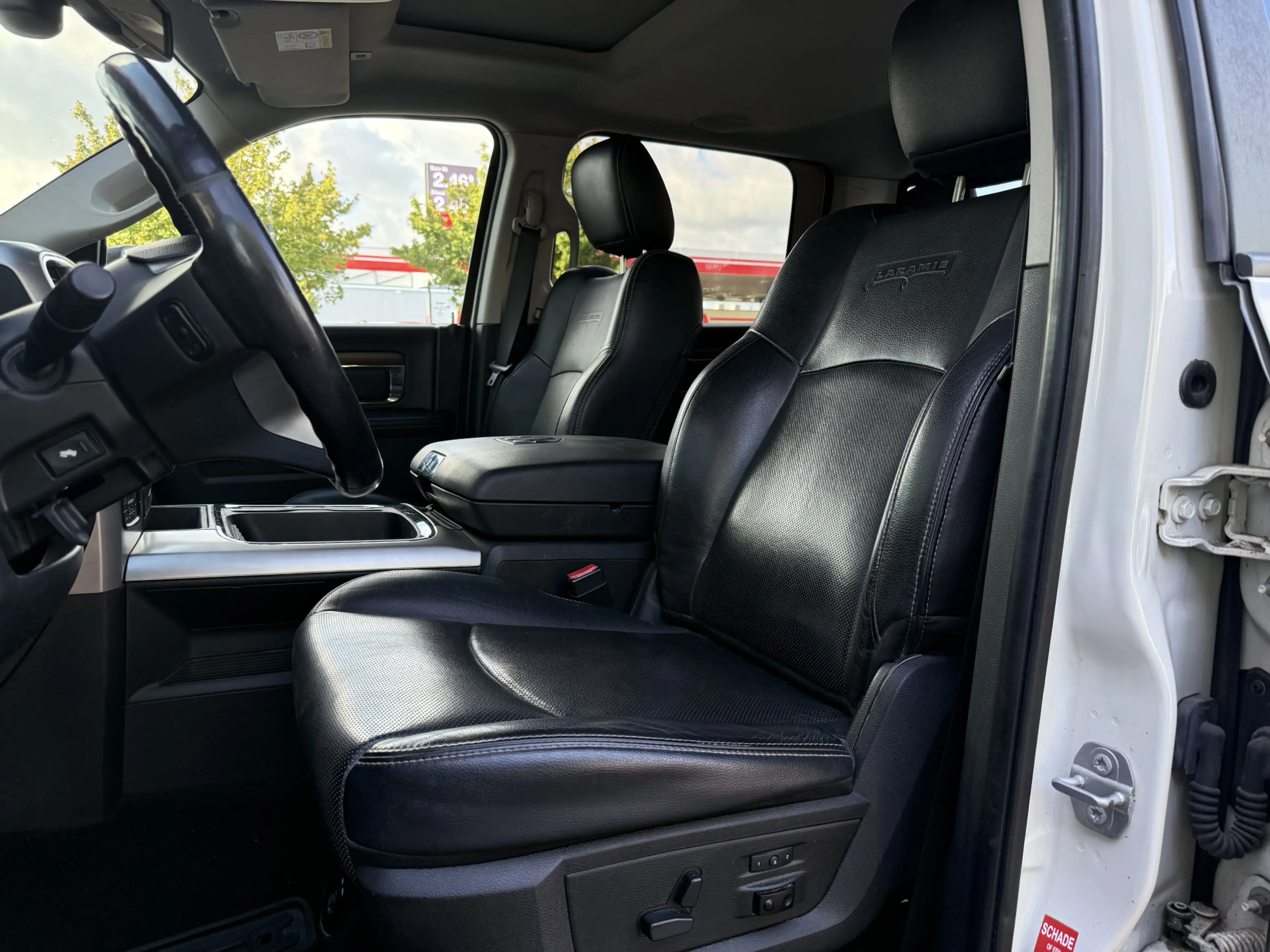 Dodge RAM 1500 5.7 V8 4x4 Quad Cab 6'4 Laramie | Lage Bijtel — photo 15