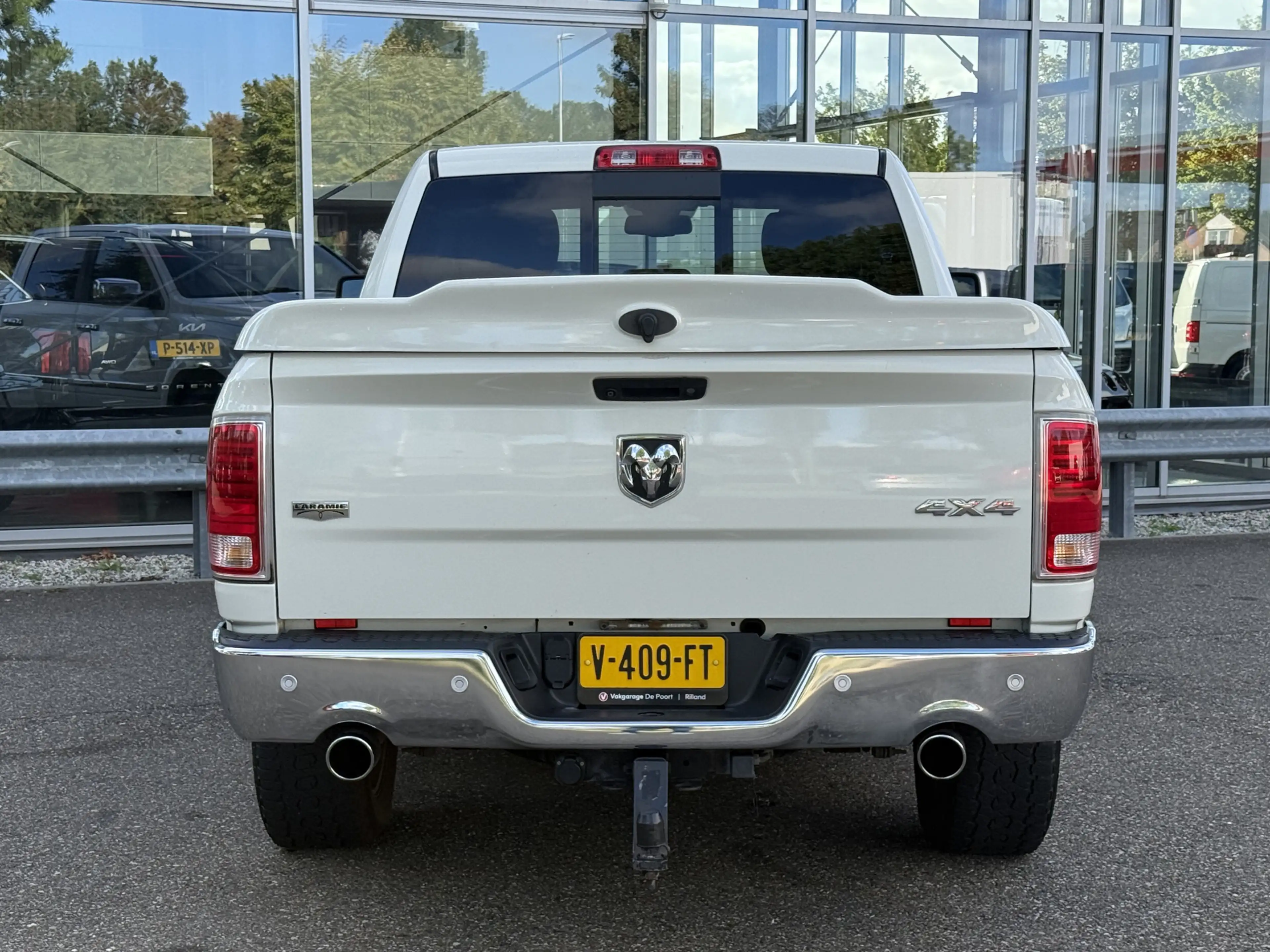 Dodge RAM 1500 5.7 V8 4x4 Quad Cab 6'4 Laramie | Lage Bijtel — photo 4