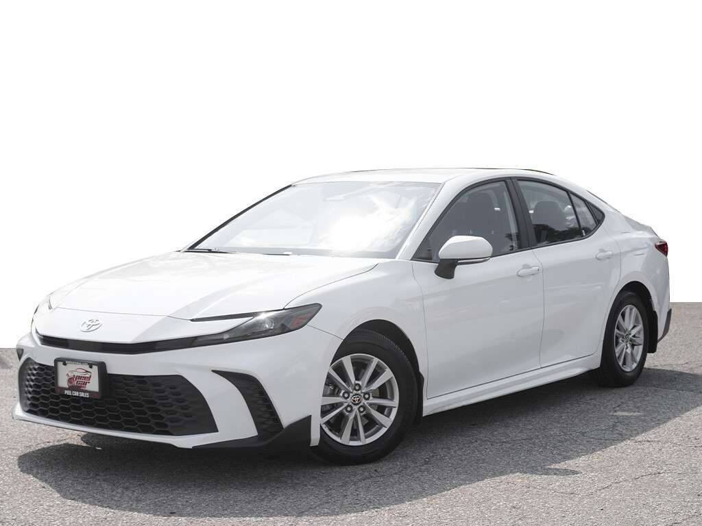 2025 Toyota Camry SE| ALLOYS | APPLE CARPLAY | HEATED SEATS