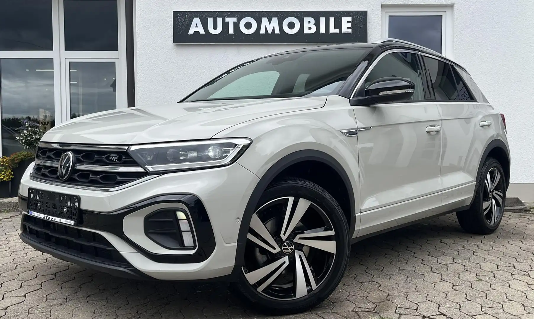 Volkswagen T-Roc R-Line 1.5 TSI DSG LED ACC KAMERA TOT-WINK Grau - 1