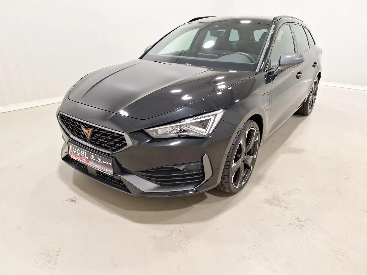 CUPRA Leon ST 1.4 TSI e-Hybrid Winter|LED|Navi|ACC Schwarz - 2