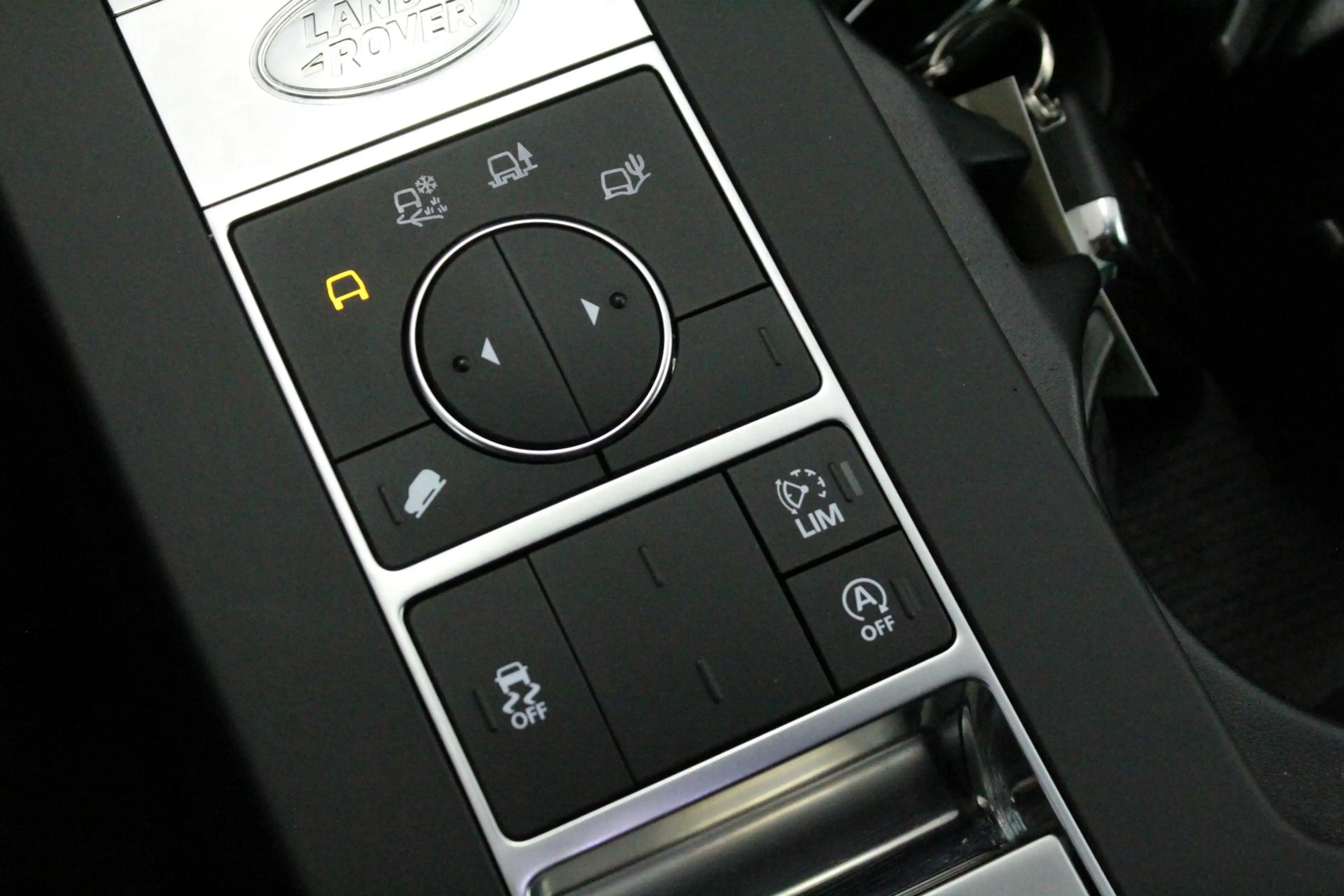 Land Rover Discovery 2.0 Td4 S | NL-AUTO+N.A.P! | CLIMA | 4X4 | CRUISE — photo 25
