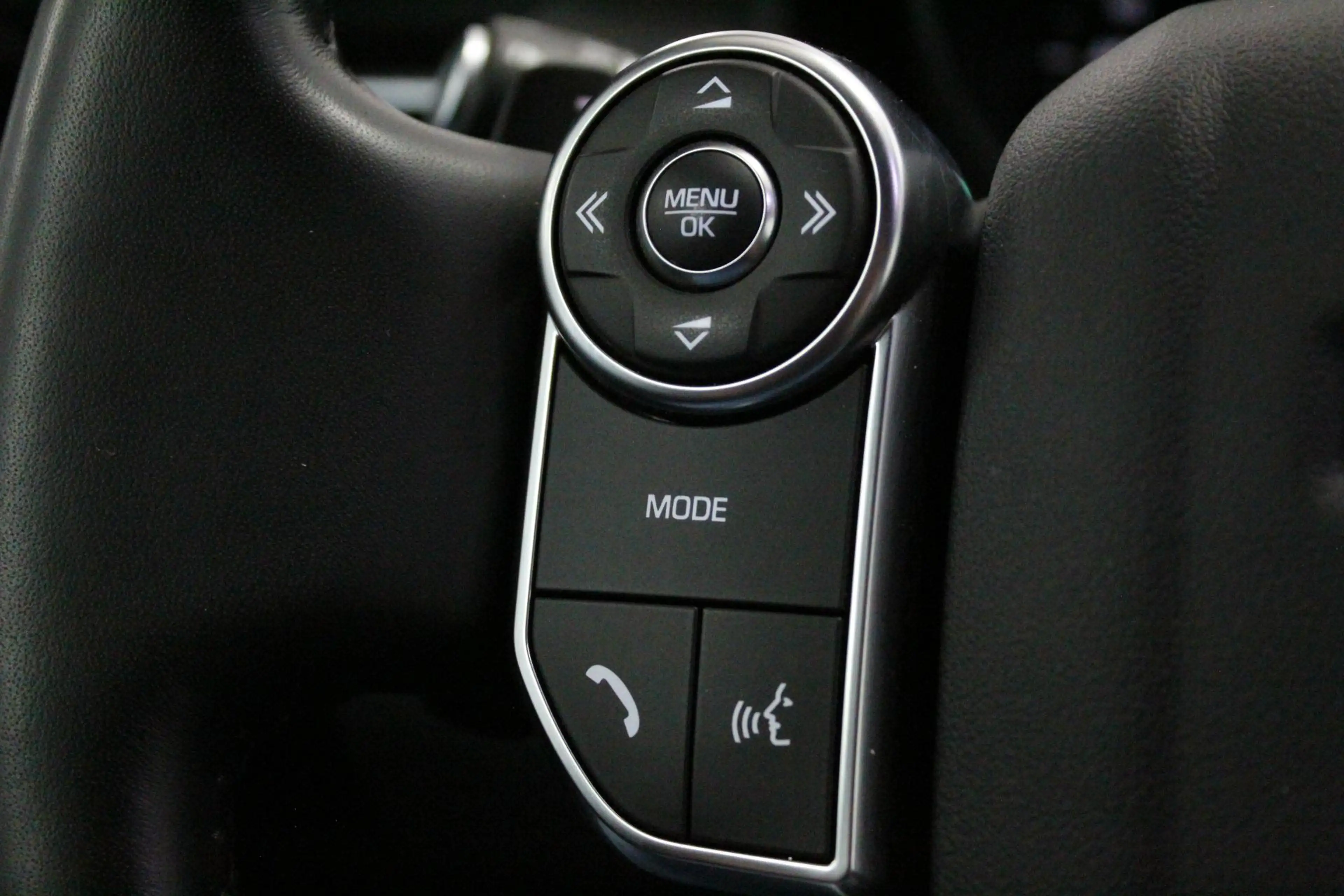 Land Rover Discovery 2.0 Td4 S | NL-AUTO+N.A.P! | CLIMA | 4X4 | CRUISE — photo 21