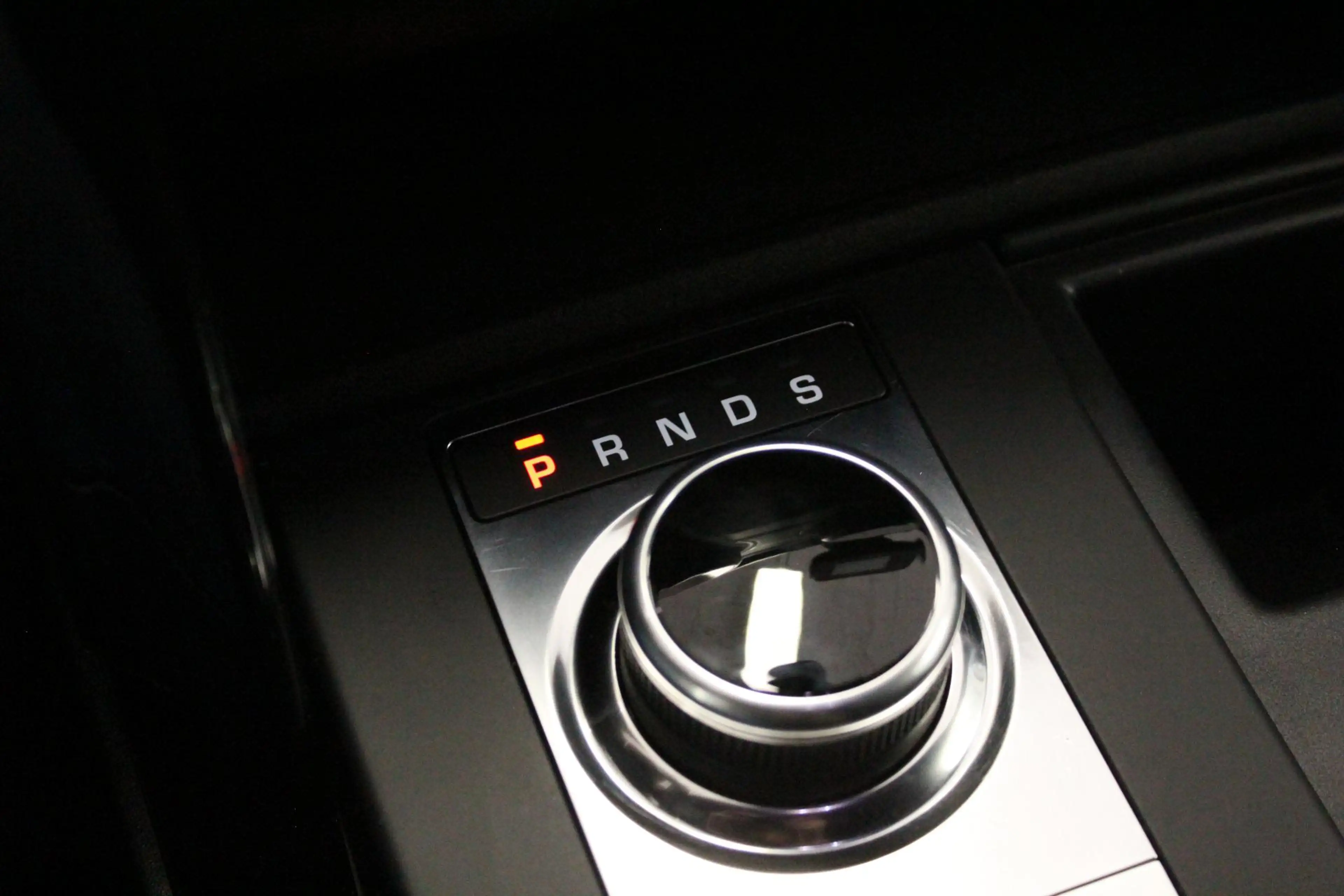 Land Rover Discovery 2.0 Td4 S | NL-AUTO+N.A.P! | CLIMA | 4X4 | CRUISE — photo 24