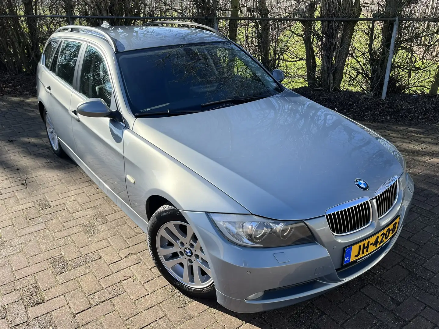 BMW 325 3-serie Touring 325i High Executive Keyless Xenon Grau - 2